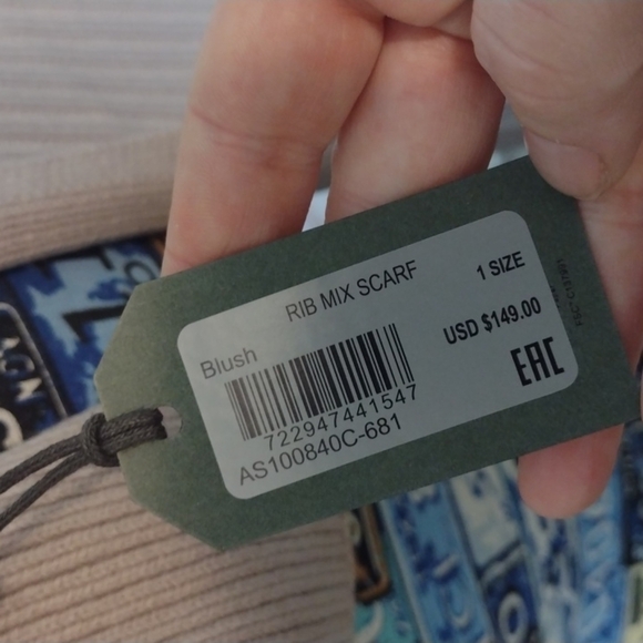 All SAINTS - women's  blush rib mix scarf - Picture 5 of 7